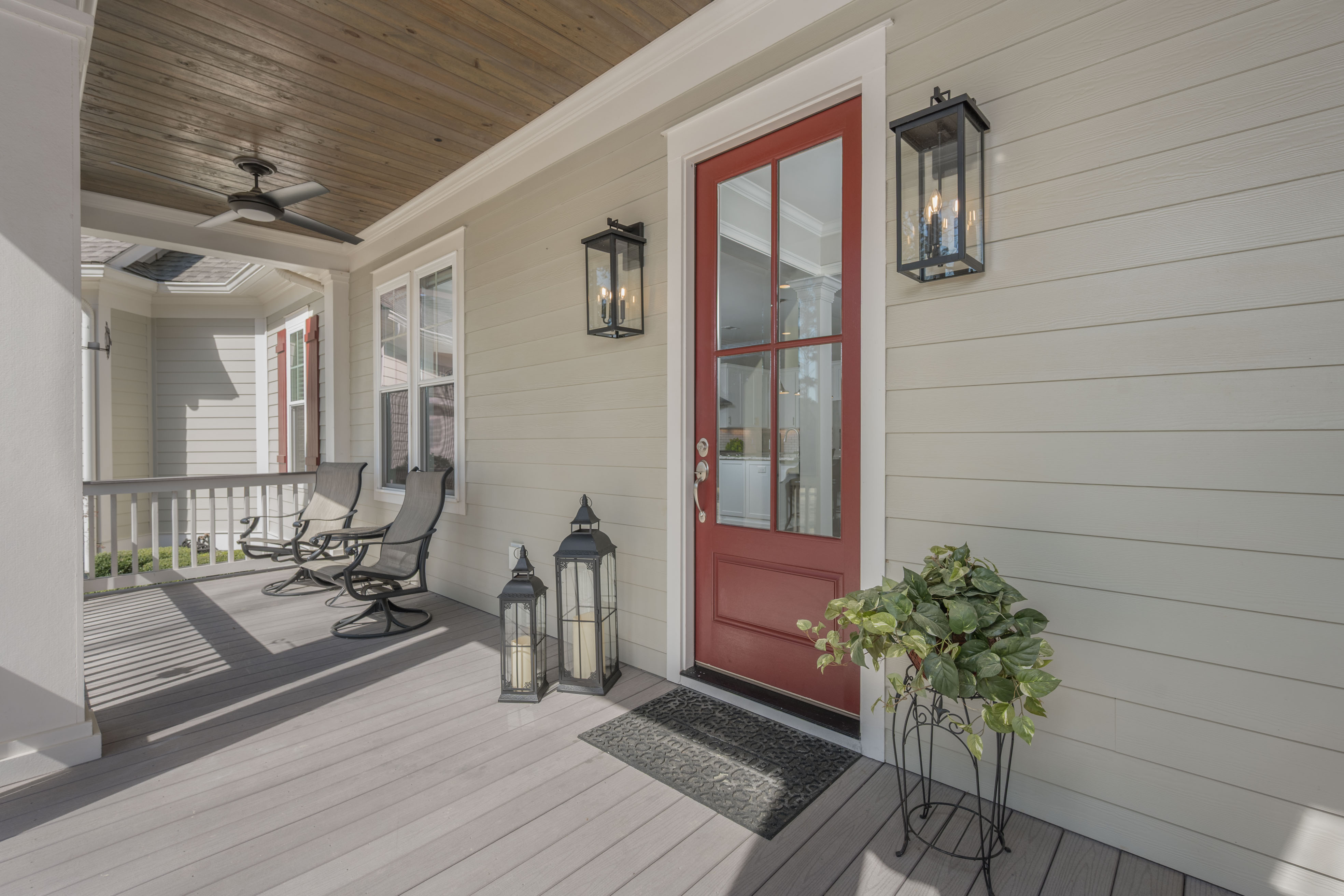 1140 Long Cove Drive image 4